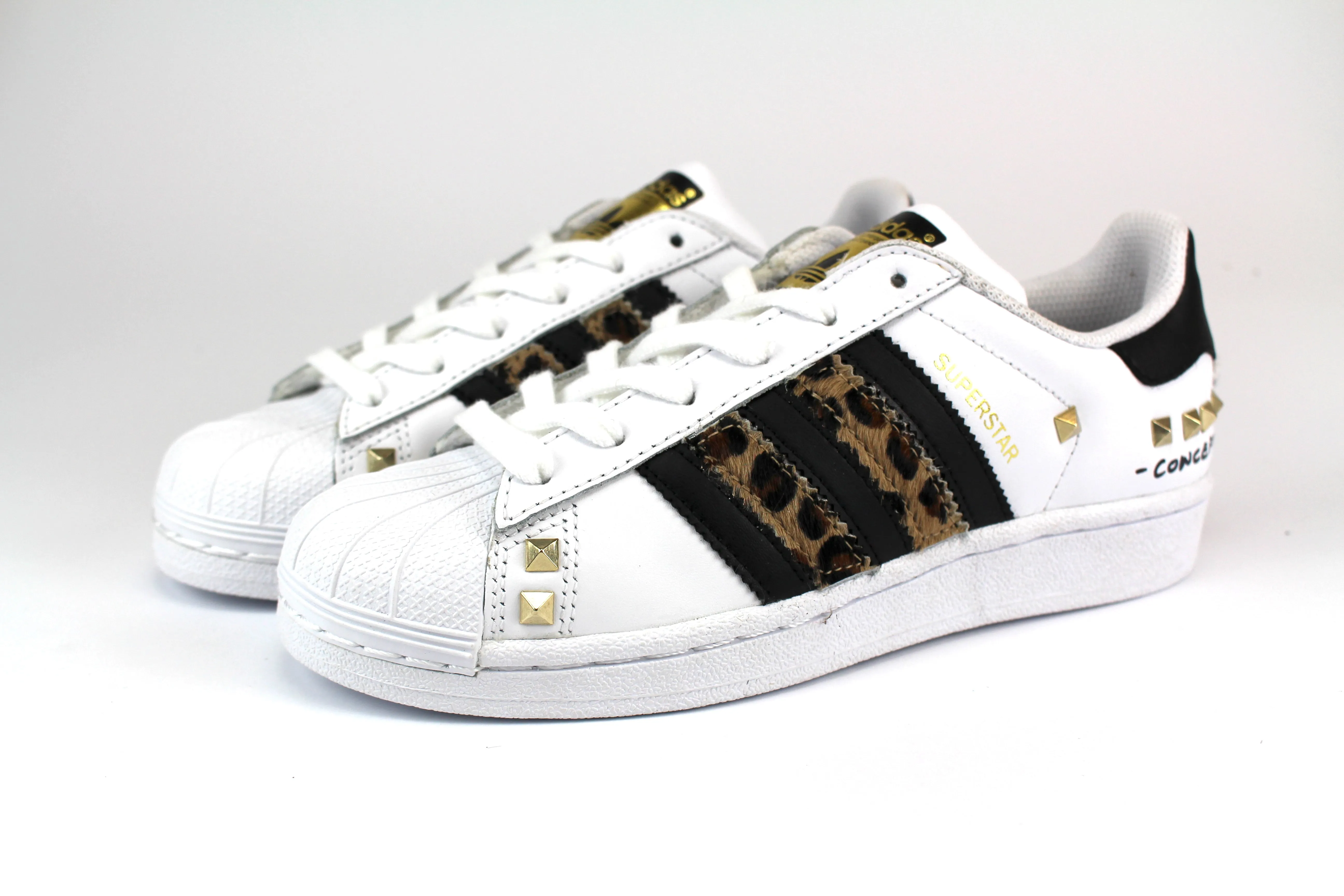 Adidas Superstar Maculate Borchie & Graffiti