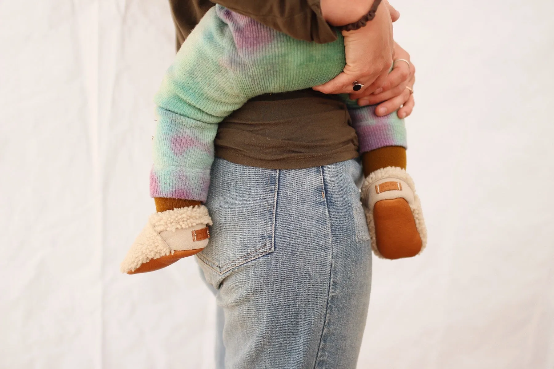 Fuzzy Shearling Loafers // Wheat