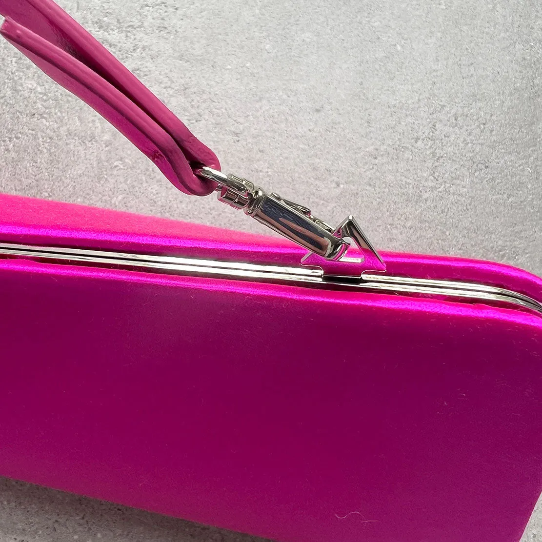 Long Night Clutch, Fushia