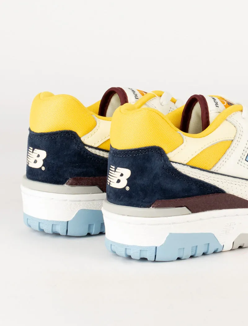 New Balance 550 Trainers Sea Salt / Team Carolina