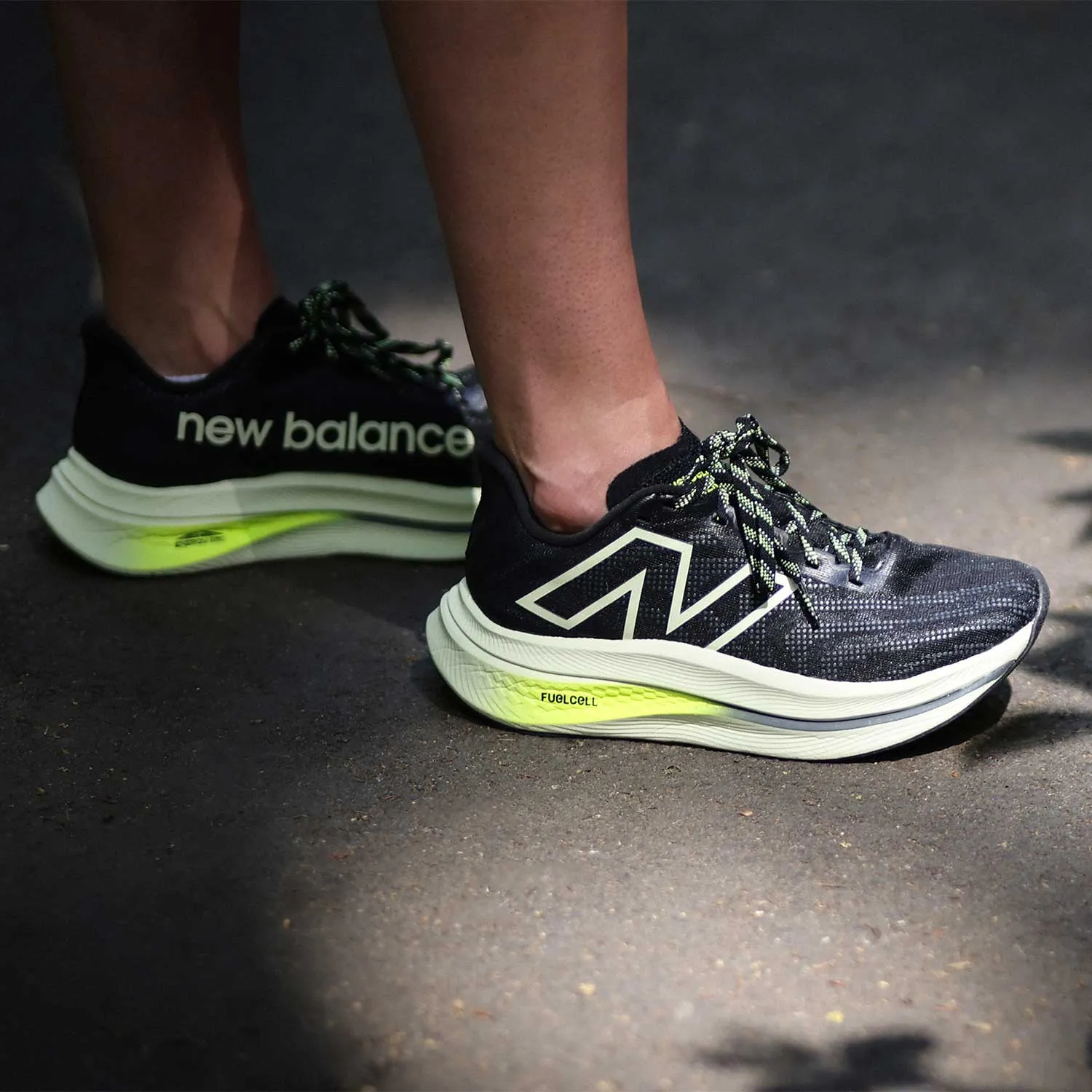 New Balance FuelCell Supercomp Trainer v2  Black