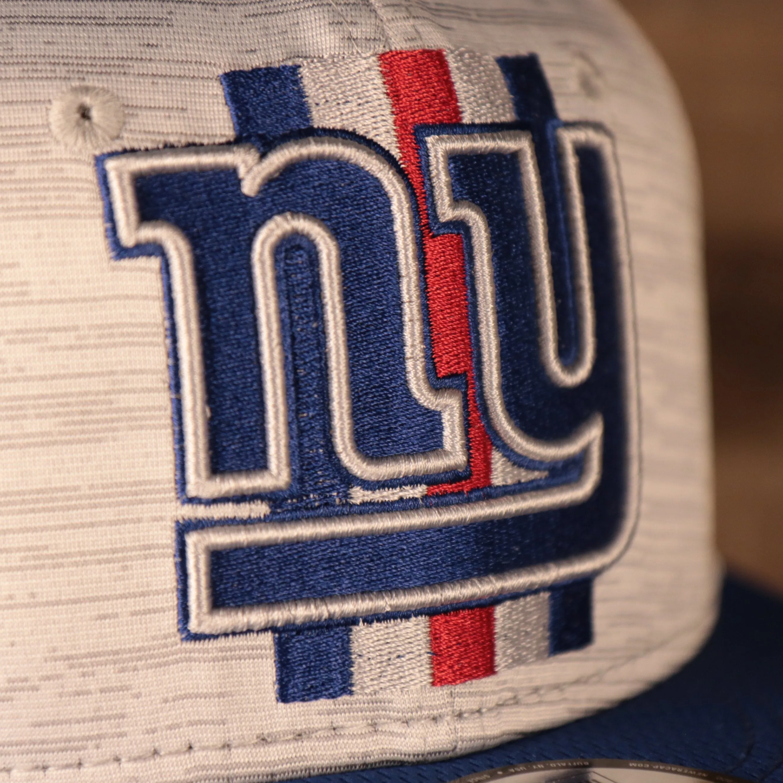 New York Giants 2021 NFL on Field Training Gray/Royal Blue 9fifty Snapback Hat