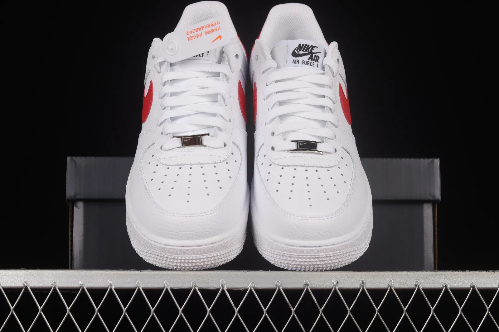 Nike Air Force 1 07 Low White Red Black DN0143-102