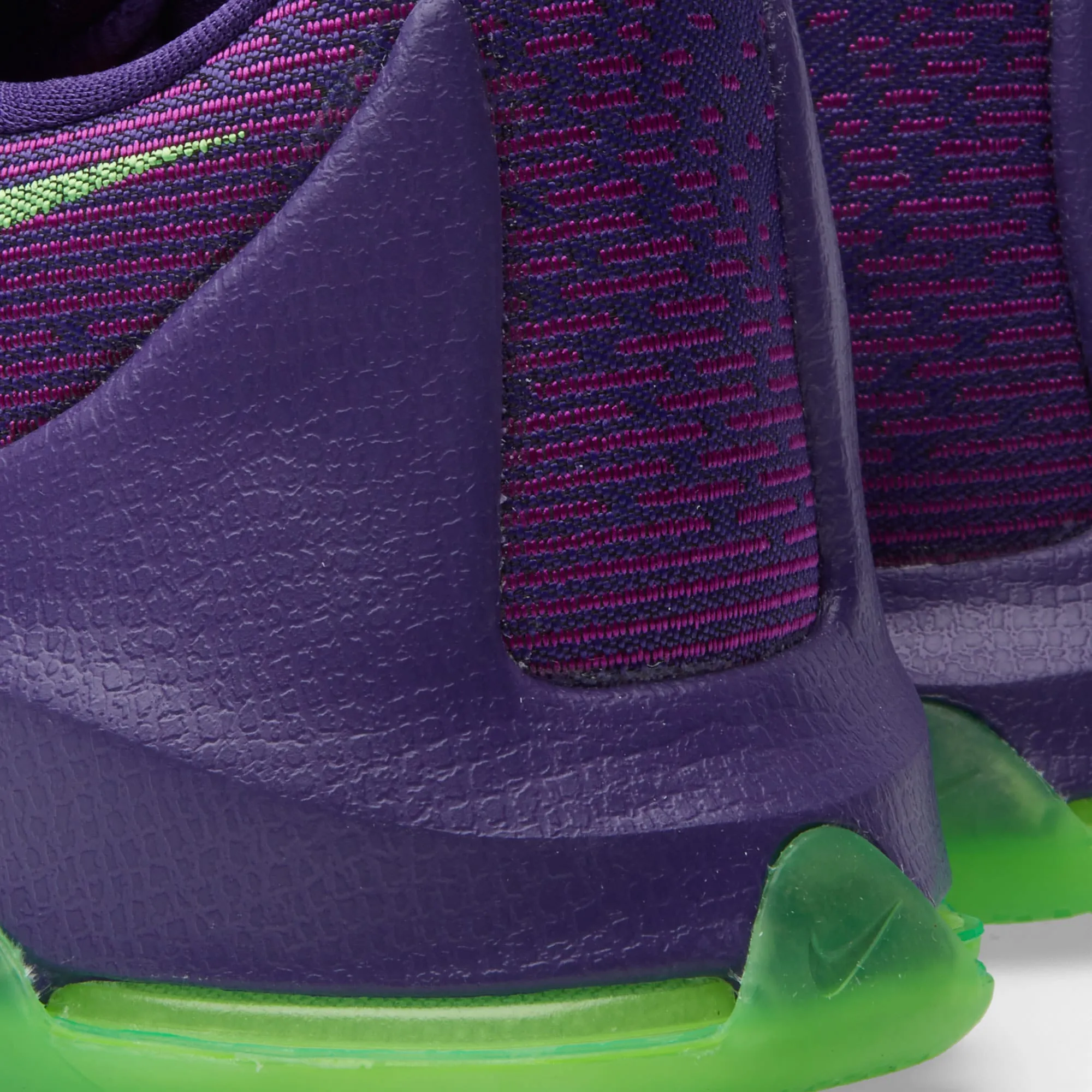 Nike KD 8 'Suit'Court Purple & Green Strike