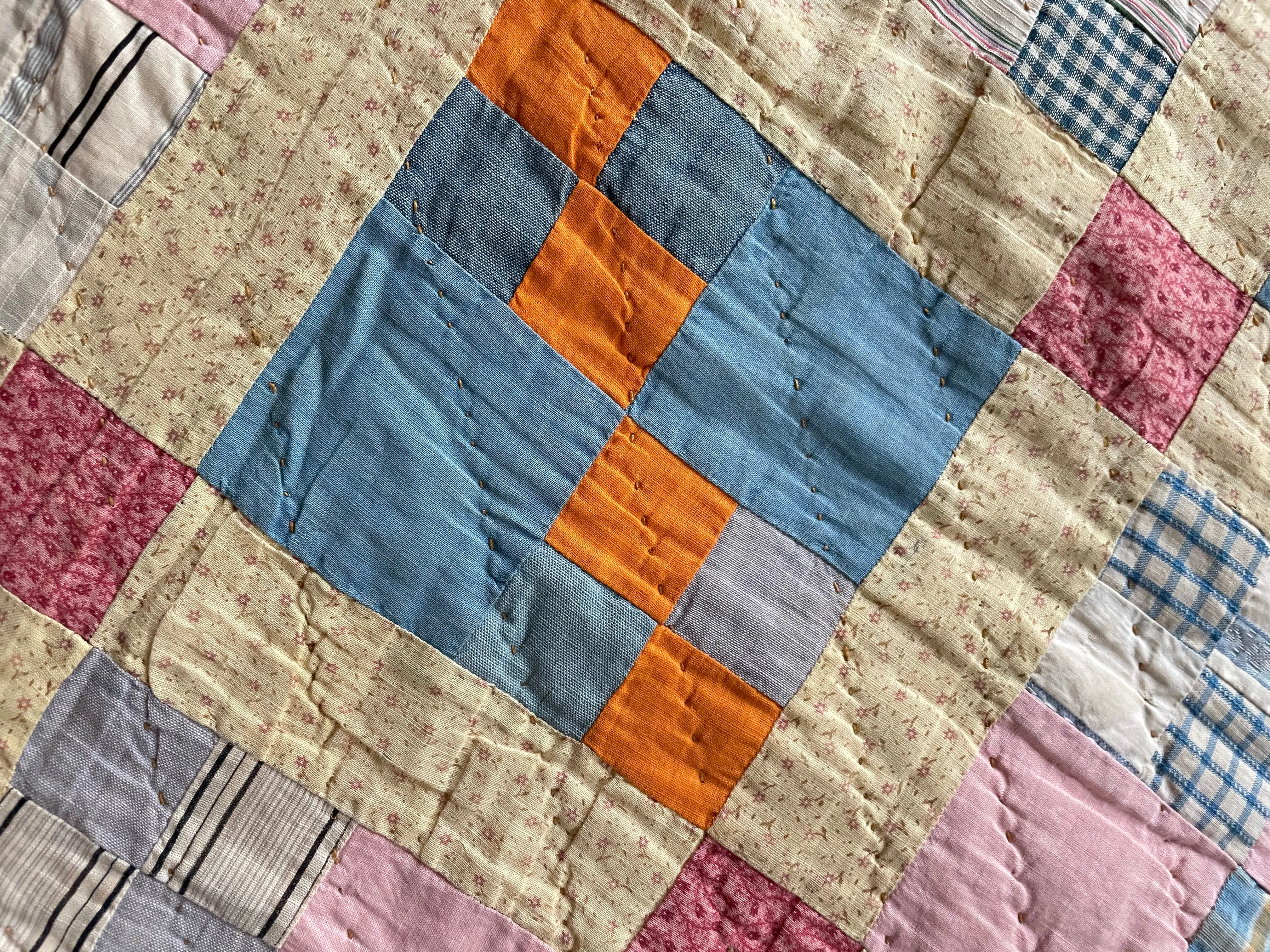 Nine Patch with Cheddar Quilt | Cutter Quilt