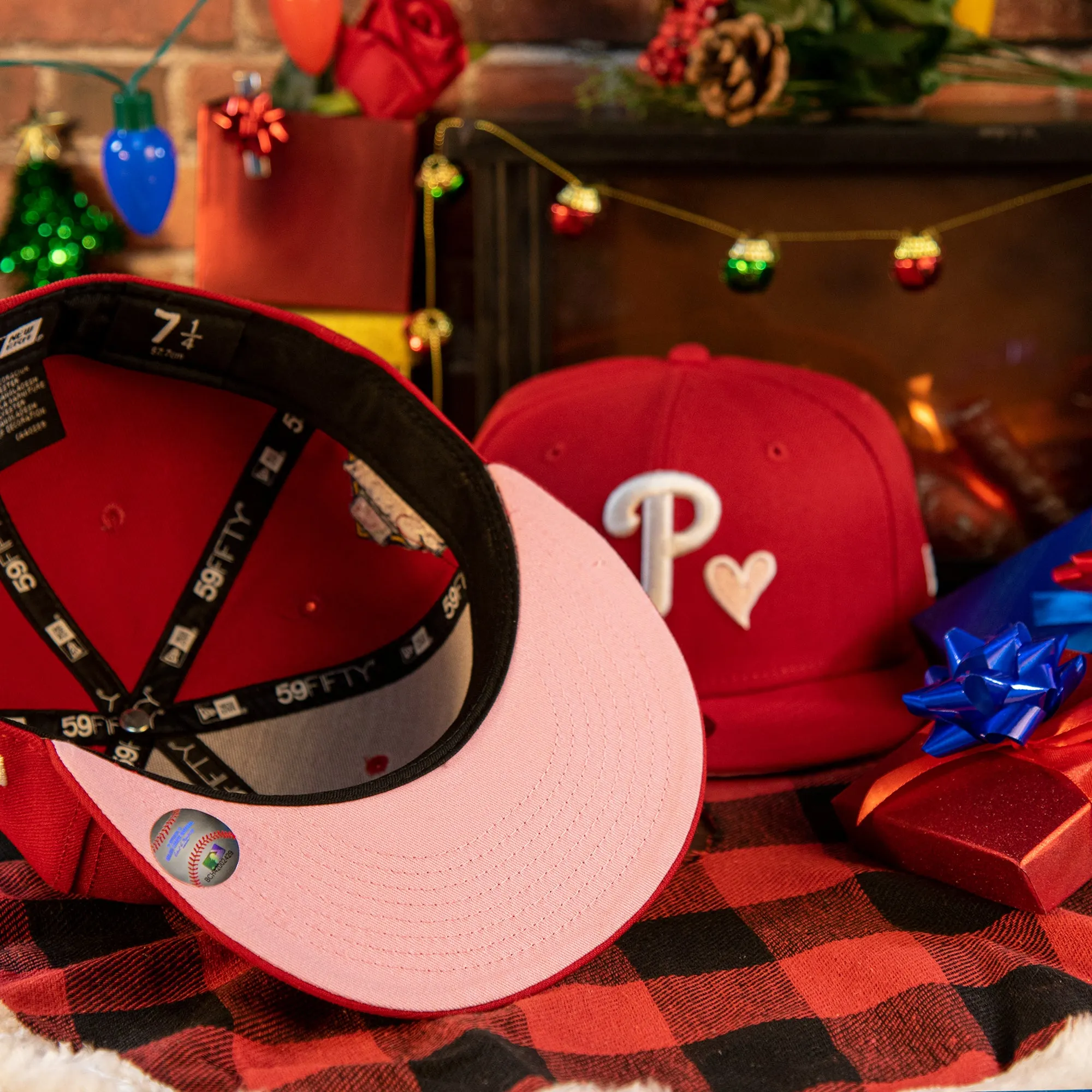 Philadelphia Phillies 2008 World Series Pink Heart Patch 59fifty Pink Brim Fitted Hat | Red