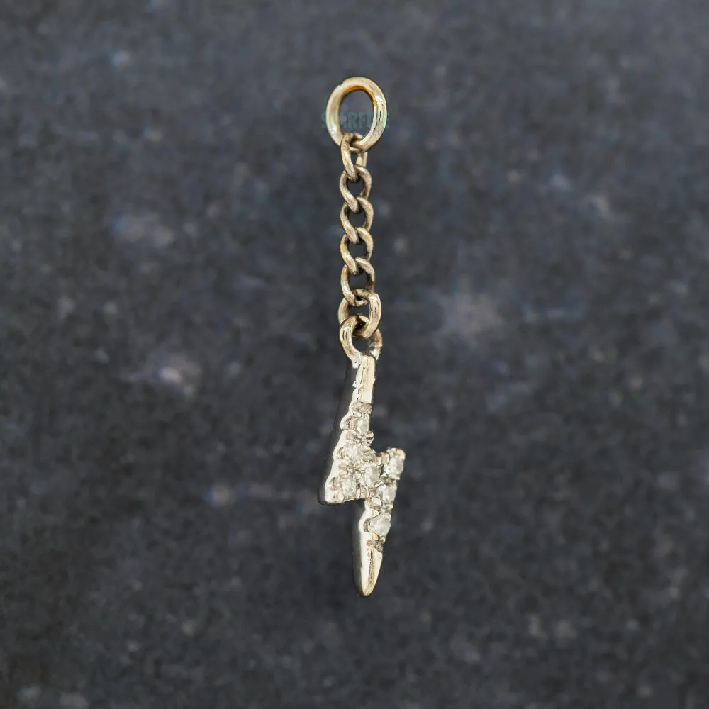 Strike Chain Charm in Gold with Diamonds